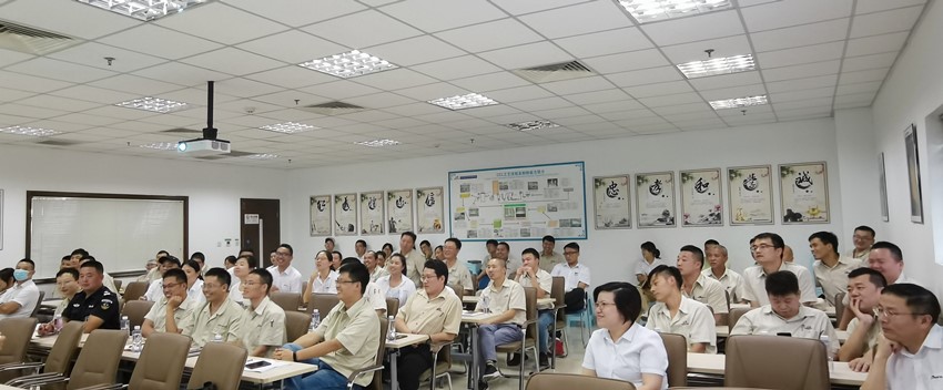 "綠色環(huán)保 健康上?！迸嘤?xùn)走進南亞新材(圖3)